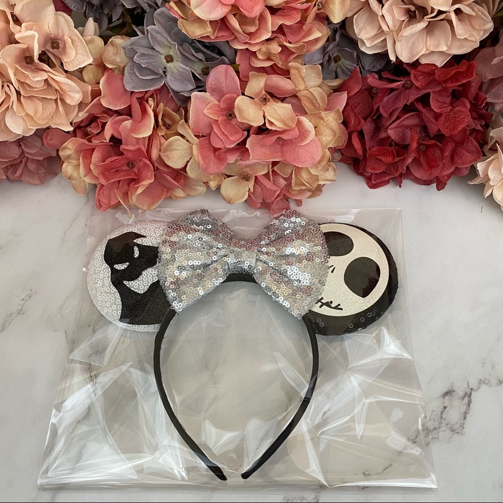 Minnie Mouse Nightmare Before Christmas Headband - Picture 11 of 11